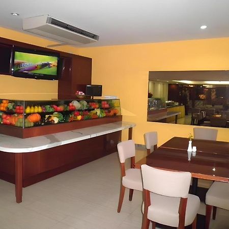 Sofyan Hotel Cut Meutia Giacarta Esterno foto