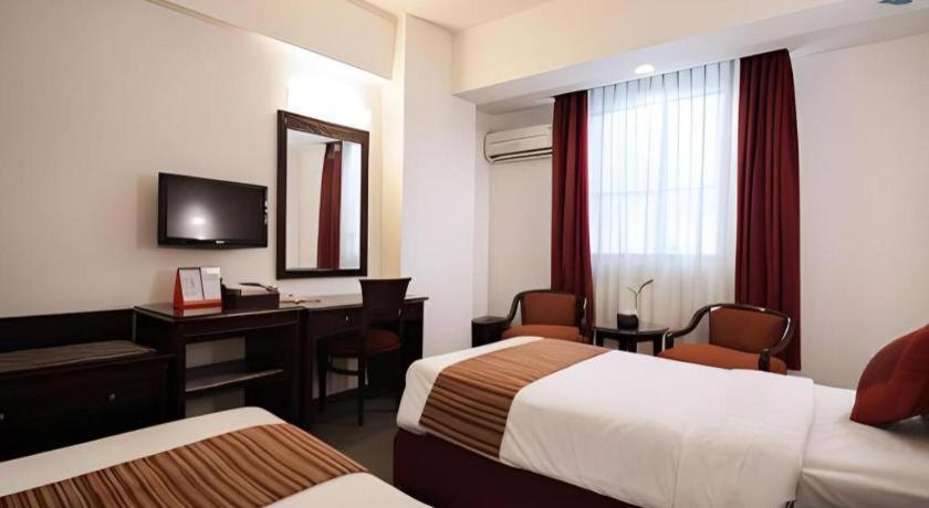 Sofyan Hotel Cut Meutia Giacarta Esterno foto