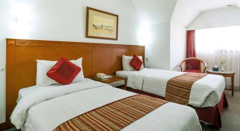 Sofyan Hotel Cut Meutia Giacarta Esterno foto