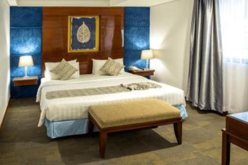 Sofyan Hotel Cut Meutia Giacarta Esterno foto
